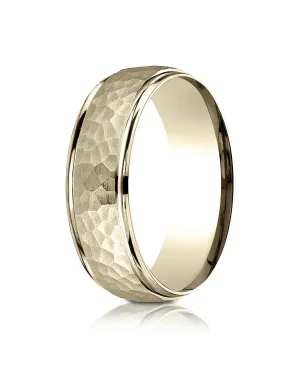 Benchmark 18k Yellow Gold Comfort-Fit 7mm High Polish Edge Hammered Center Design Band, (Sizes 6-13)