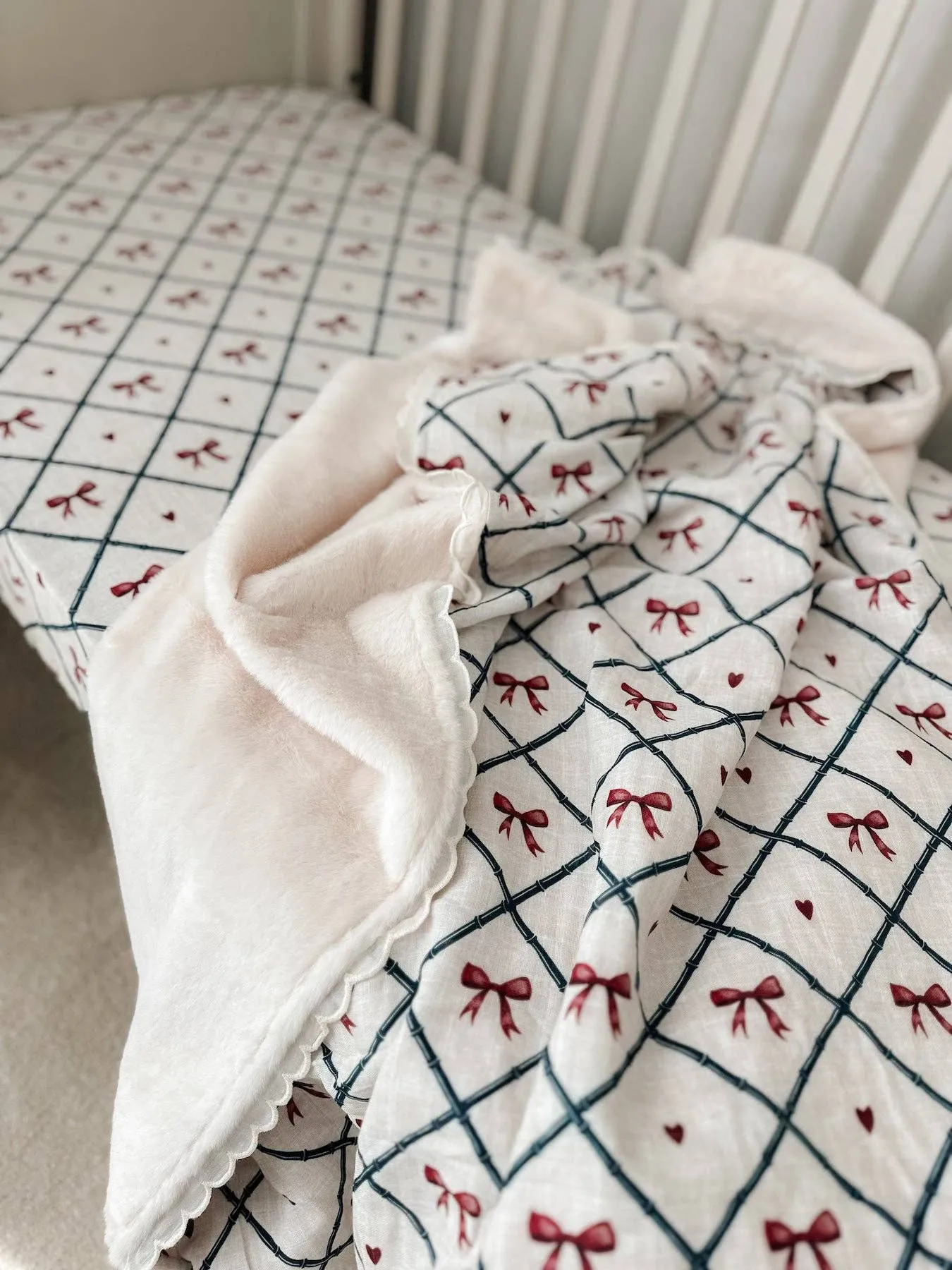 Bow Peep Fur Lined Cot Blanket