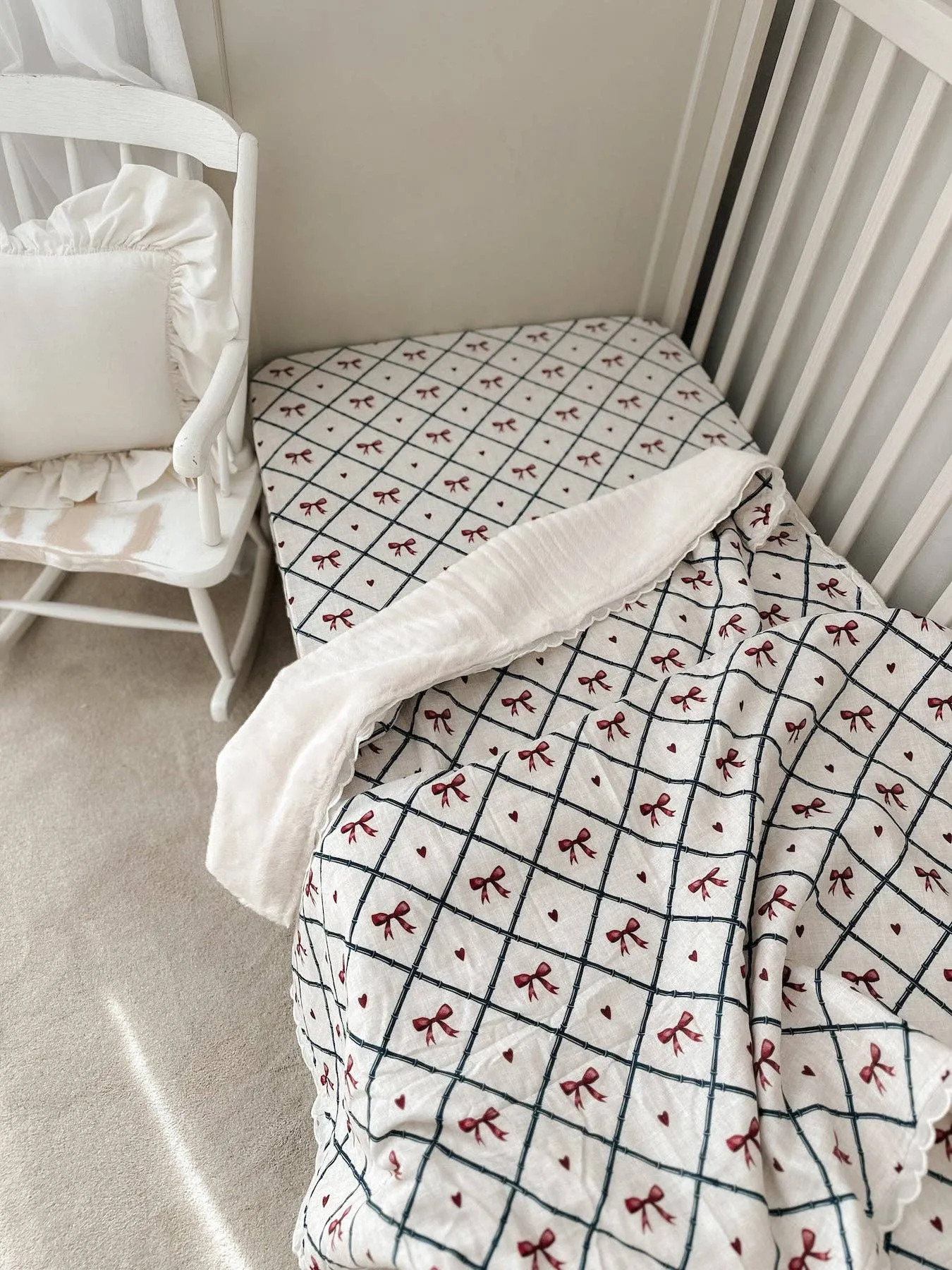 Bow Peep Fur Lined Cot Blanket