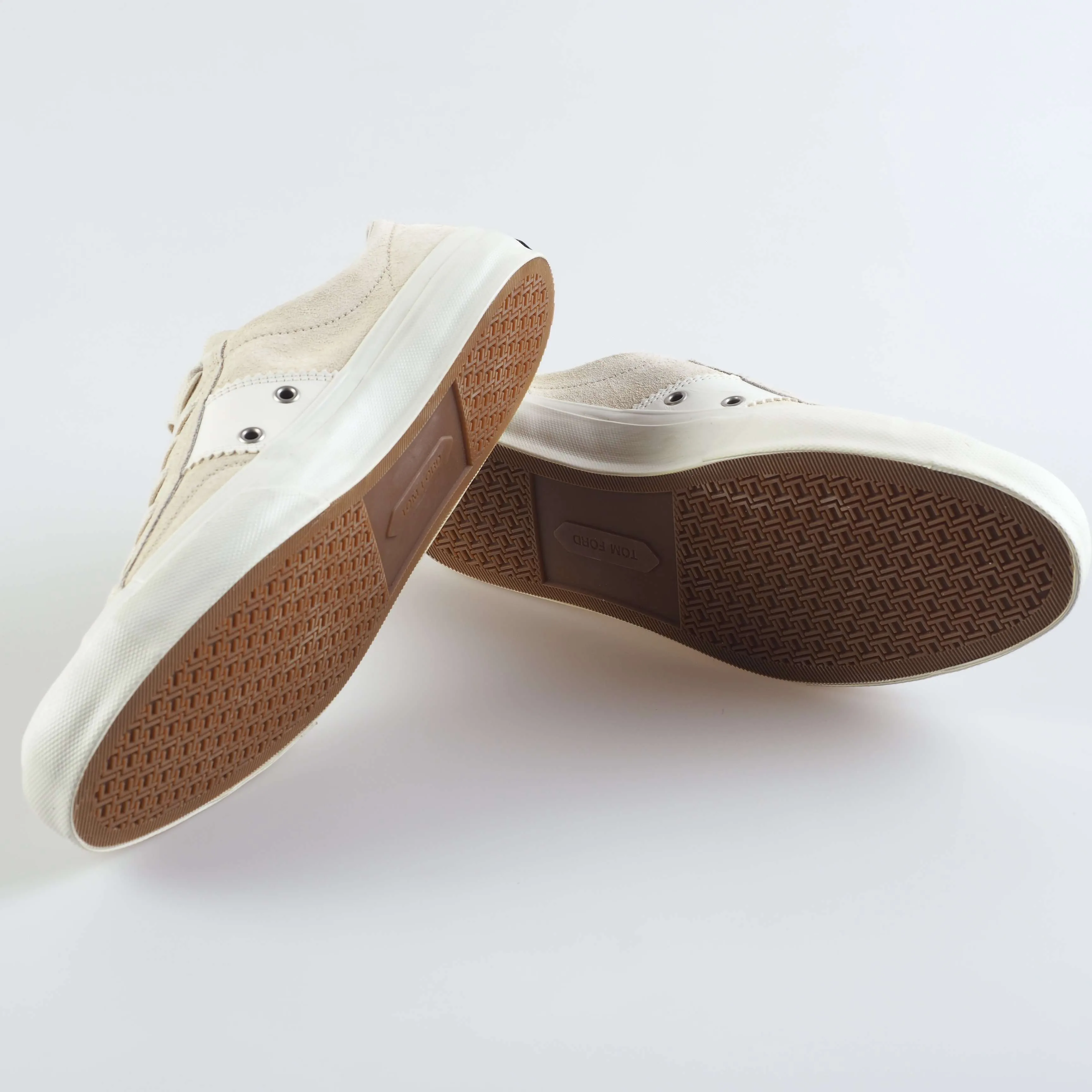 Cambridge Lace Up Sneaker