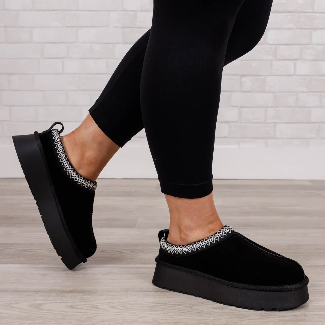 Can We Chill Slipper, Black