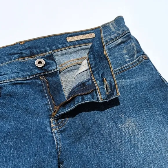 Chip &amp; Pepper Gilhart Medium Wash Low Rise Fit &amp; Flare Bootcut Jeans Size 28