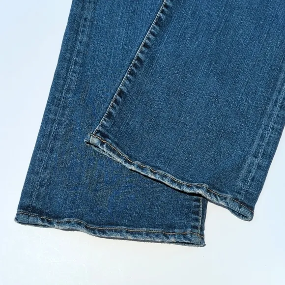 Chip &amp; Pepper Gilhart Medium Wash Low Rise Fit &amp; Flare Bootcut Jeans Size 28