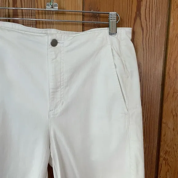 Eileen Fisher White Denim Jeans ~ Size XS