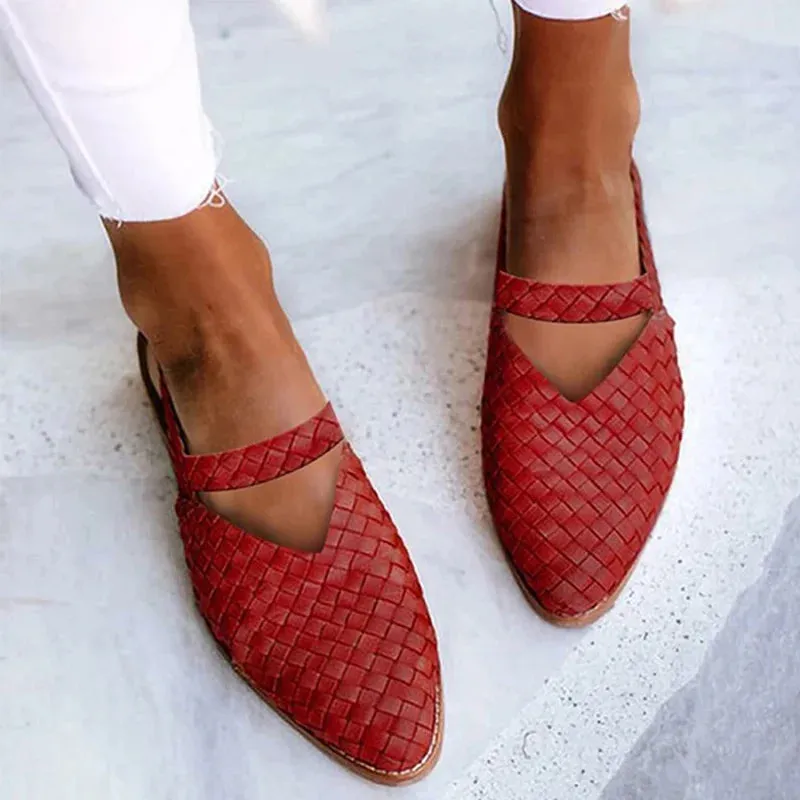 Elena Pointed Flats