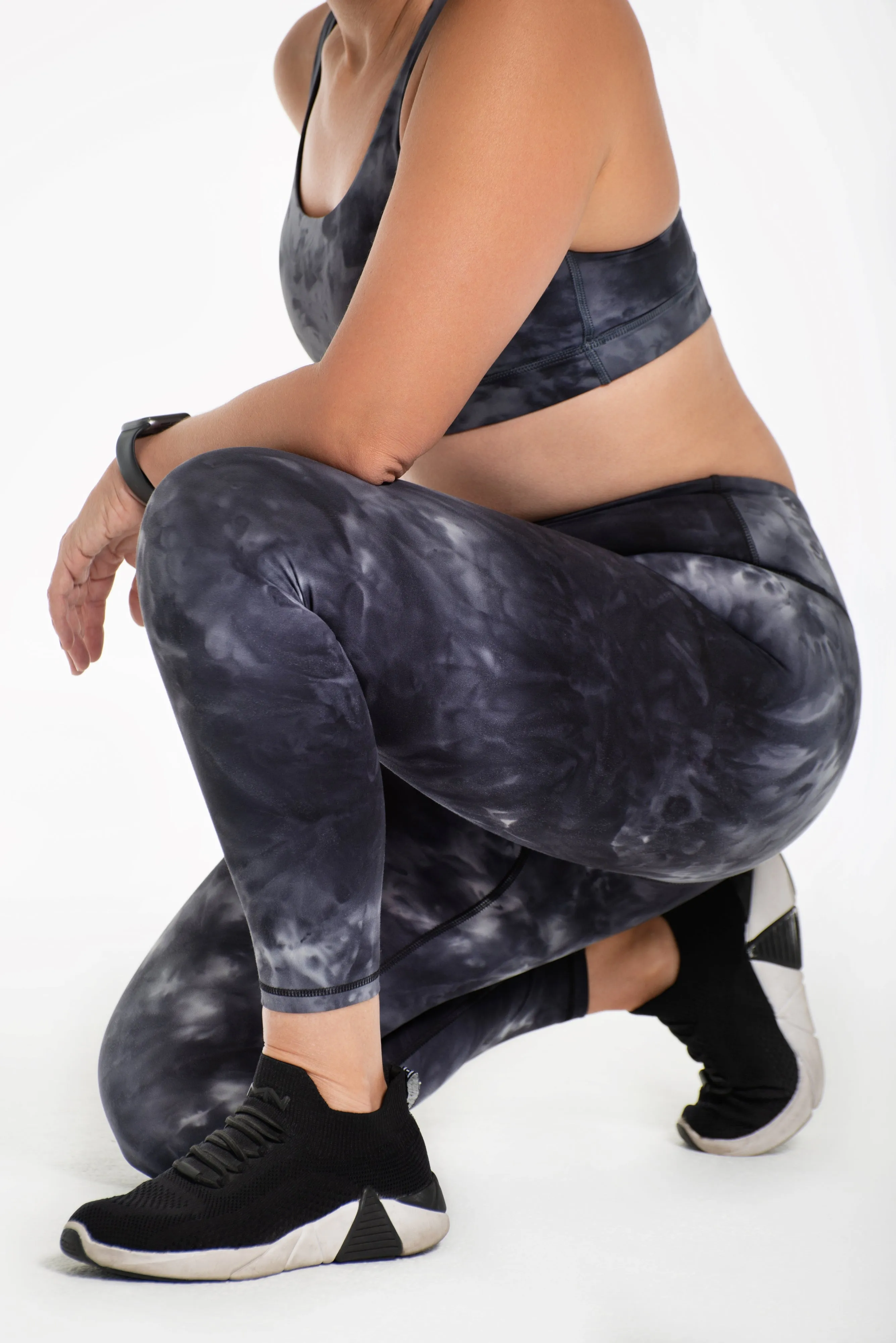 Elevate Tie Dye Legging