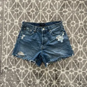 EUC Lucky Brand 8/29 90s Midi High Rise Denim Jean Short Women’s Distressed