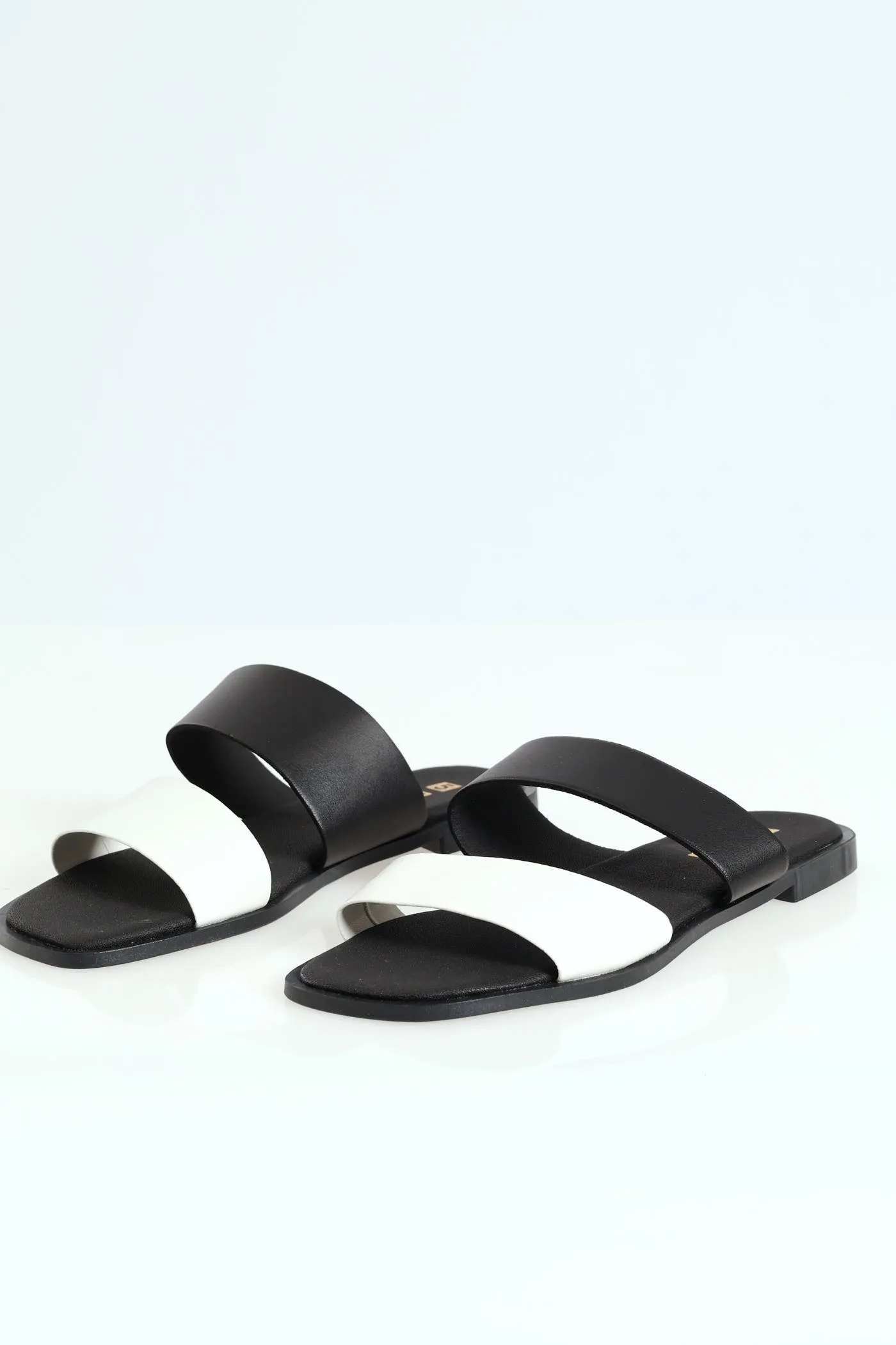 Flat Basic Double Strap Colour Block Mule Sandal - Black/White