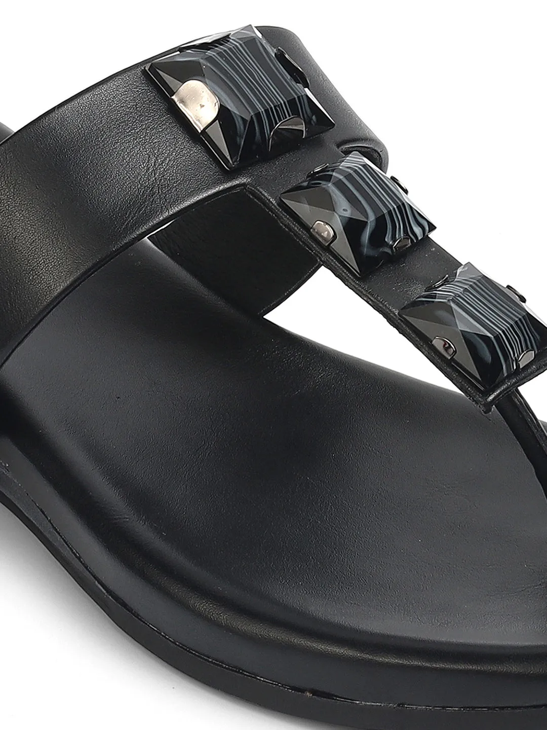 Flat Sandal