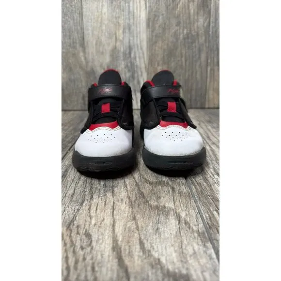 Flight Jordan Max Aura 4 Kids Toddler Sneakers Size 10C Red Black White