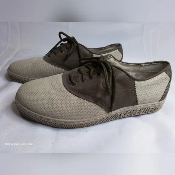 HTF Travel Fox Sneakers SADDLE SHOES Tan &amp; Brown Neutral Mens sz 10