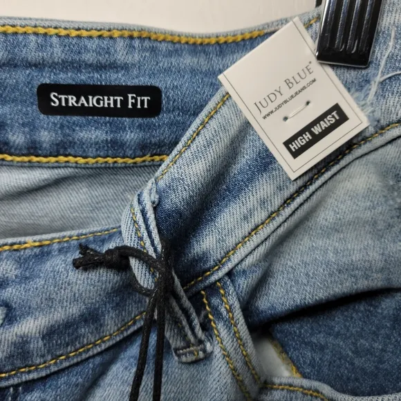 Judy Blue High Rise Straight Fit Jeans Size 14W NWT