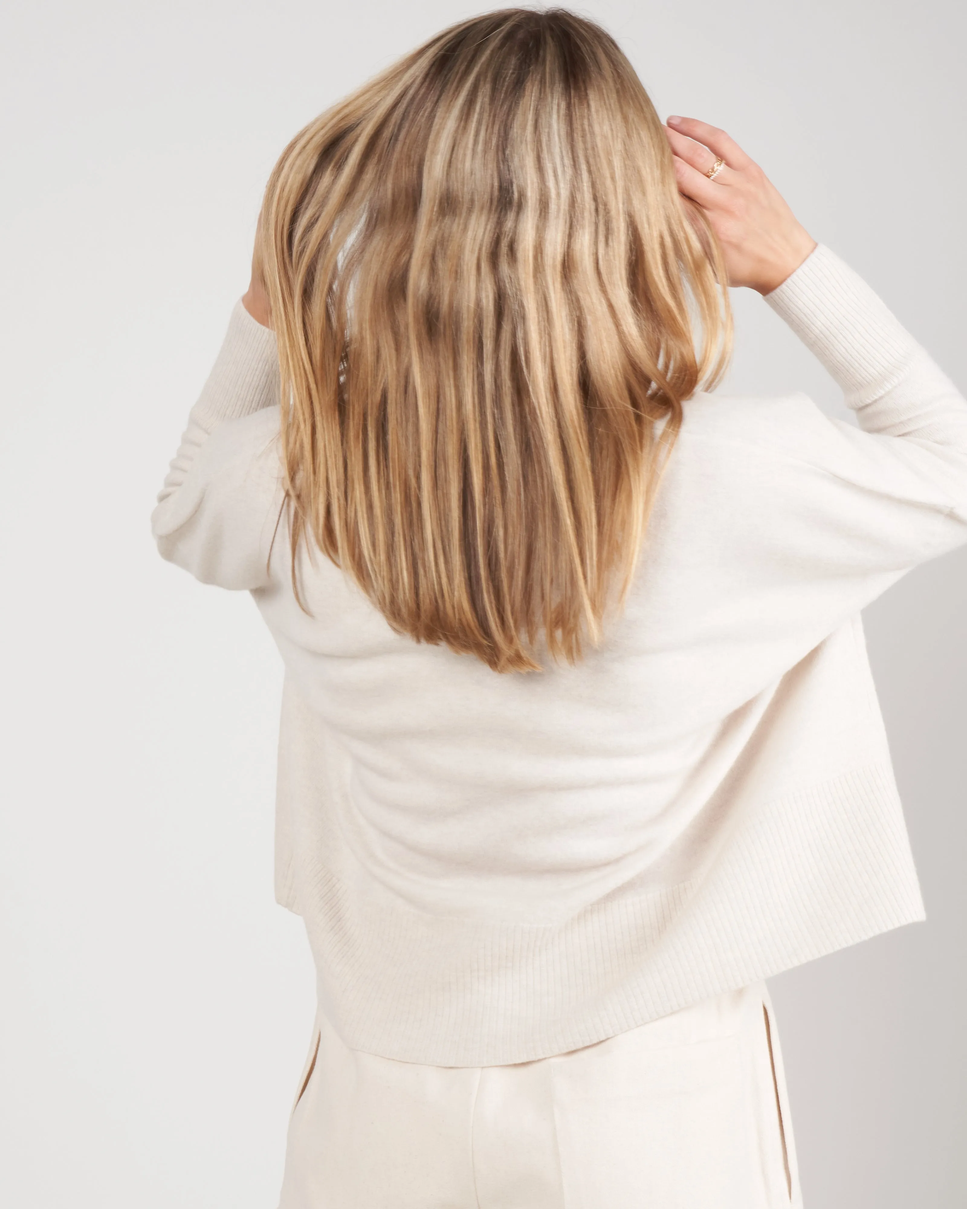 merino vneck sweater - off white