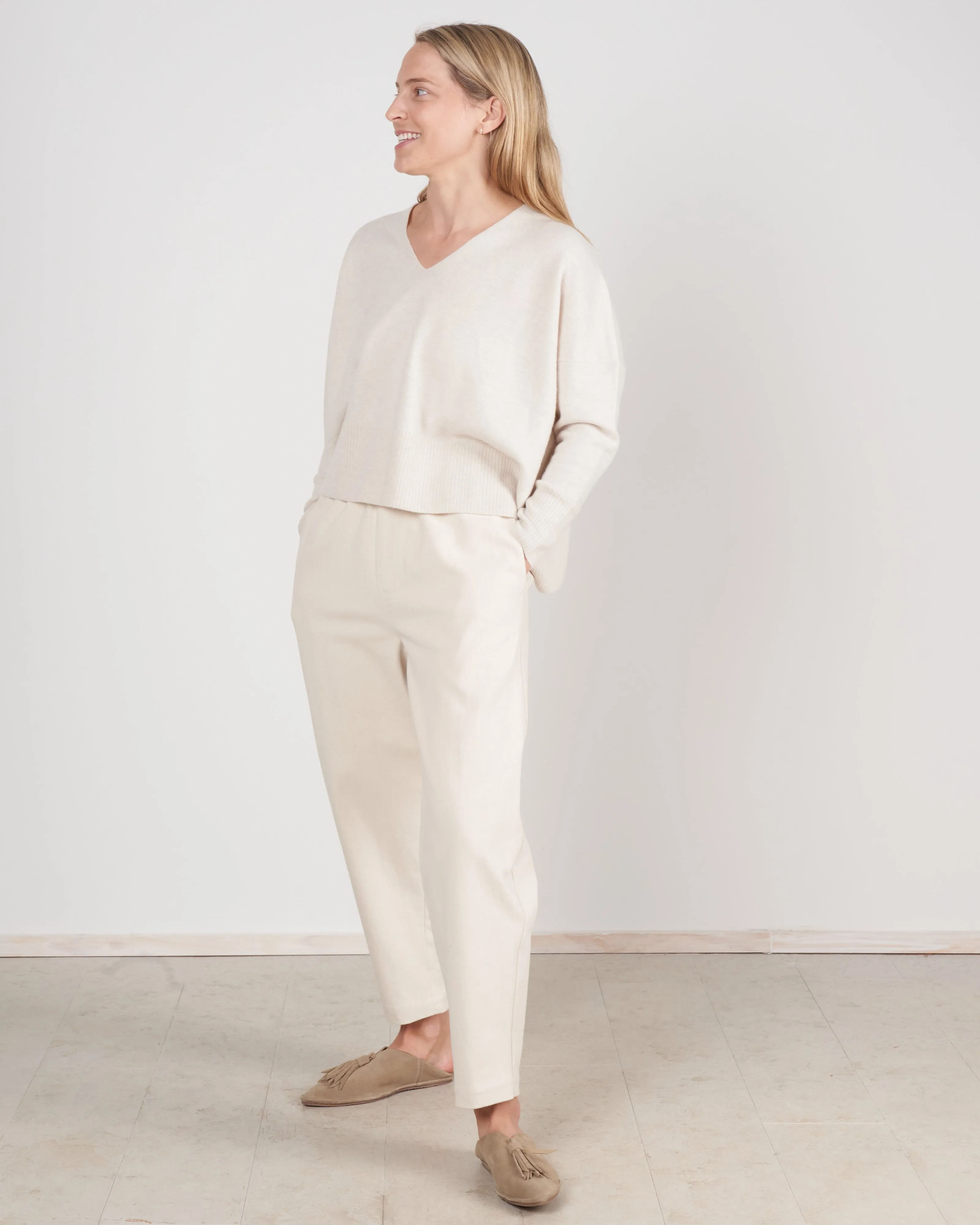 merino vneck sweater - off white