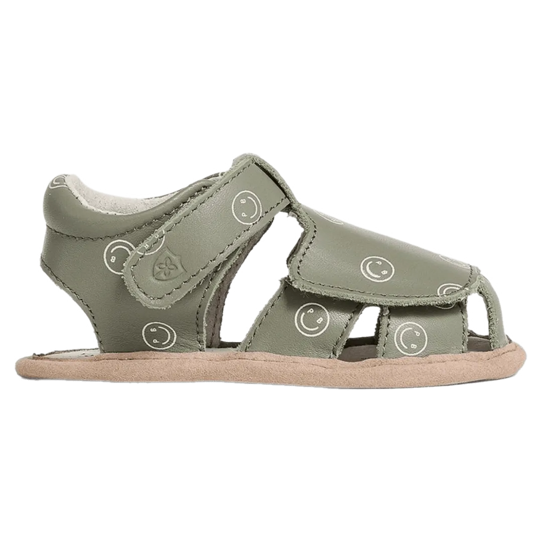 Milo - Khaki Smiley