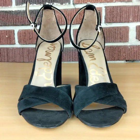 NWOT Sam Edelman Yancy Suede Block Heel Sandals in Black
