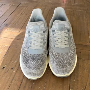 Peter Millar hyperlight Apollo gray knit slip on men’s 11.5 sneakers