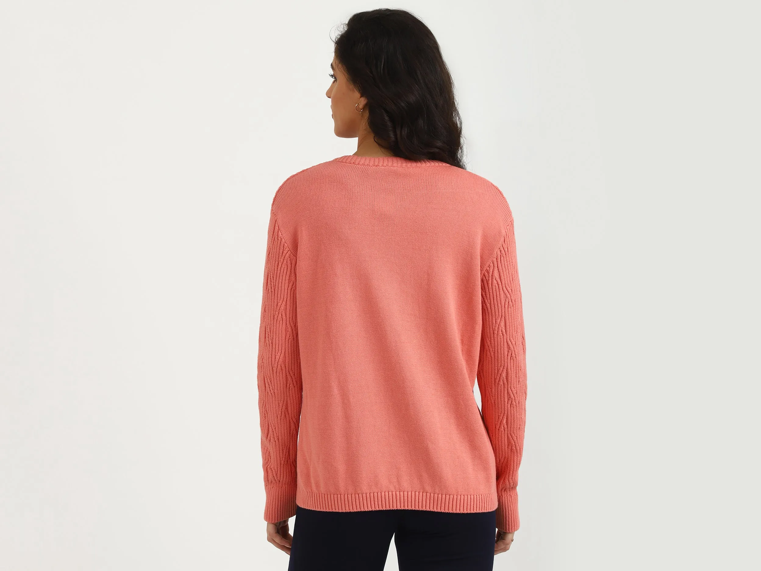 Round Neck Textured Sweater