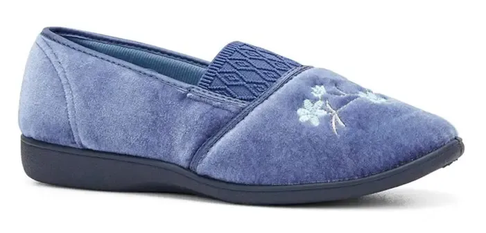 Slipper Sasha