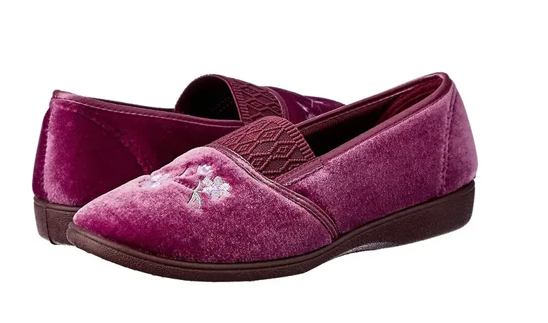 Slipper Sasha