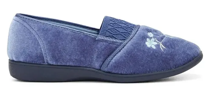 Slipper Sasha