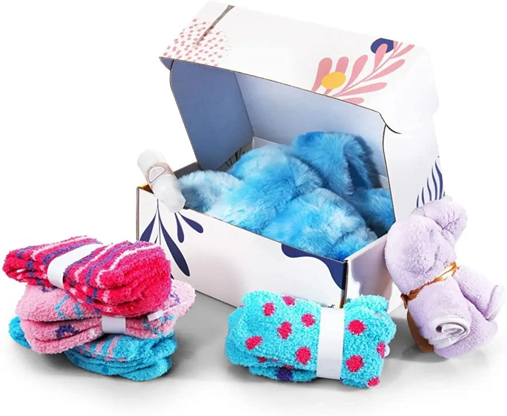 VERY PERI Luxury Yellow Curated Gift Box for Her – Gift Box for Her from The Heart – Women Pamper Gift Box for Special Occasions