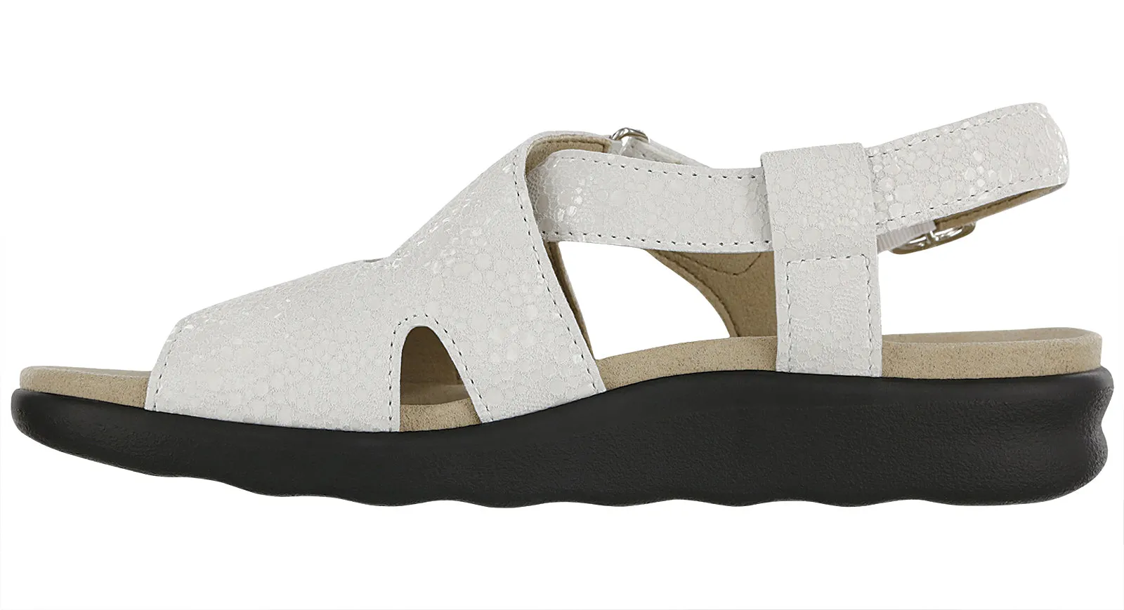 Women's Huggy Cross Strap Sandal in Vanilla